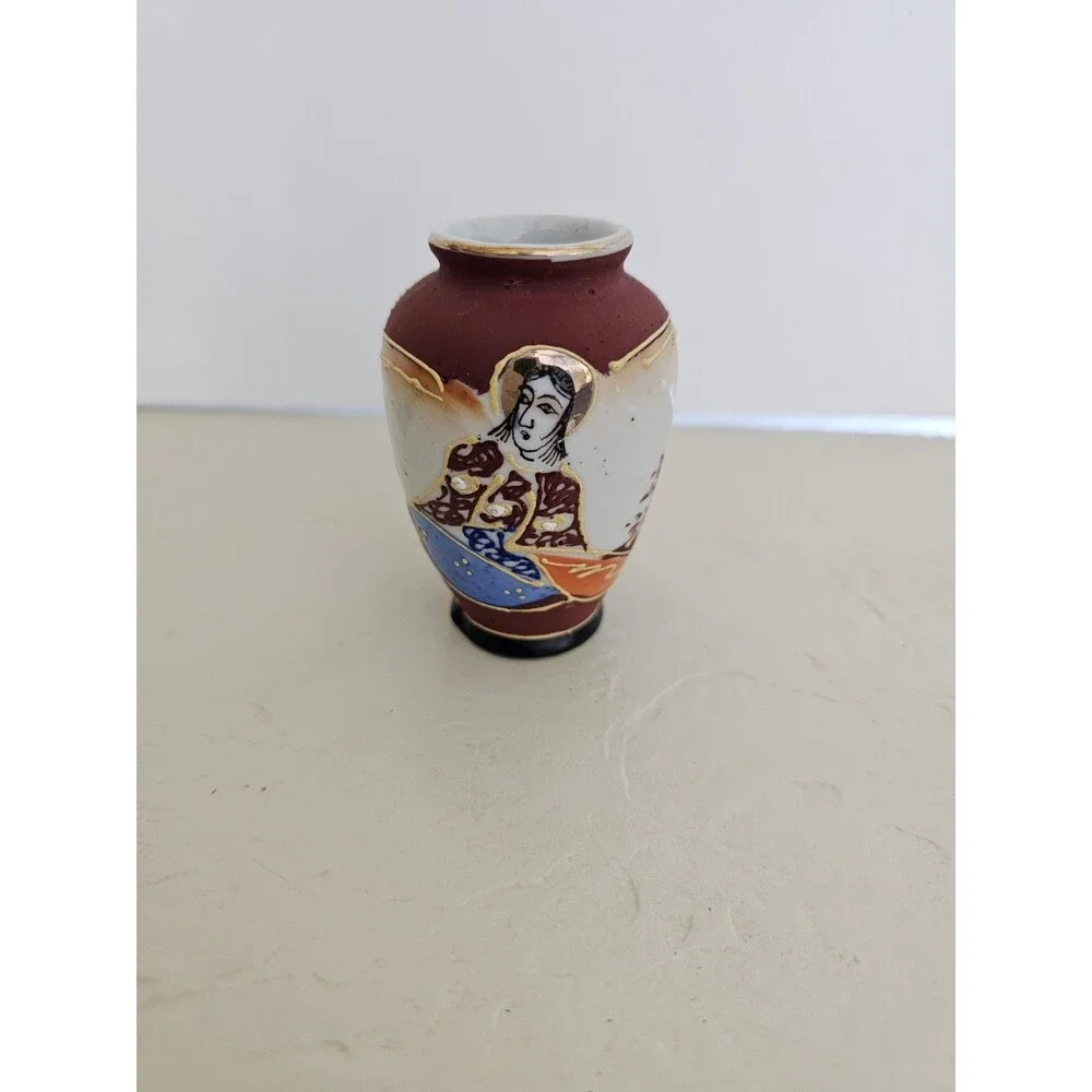 Kishihara Mini Hand Painted Porcelain Occupied Japan Vase Vintage 1945 - 1952